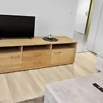 דירה Ruhiges 3-zimmer 75 Qm In Kanalnaehe