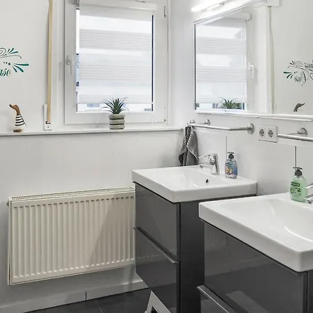 Ruhiges 3-zimmer 75 Qm In Kanalnaehe